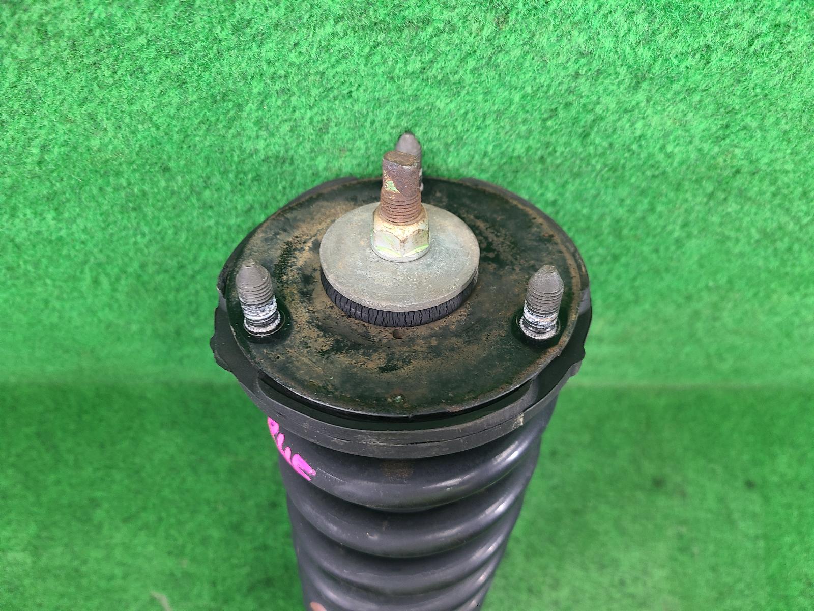 1998 Toyota Prado Right Front Strut View Auto part Right Front Strut Toyota Prado 1998