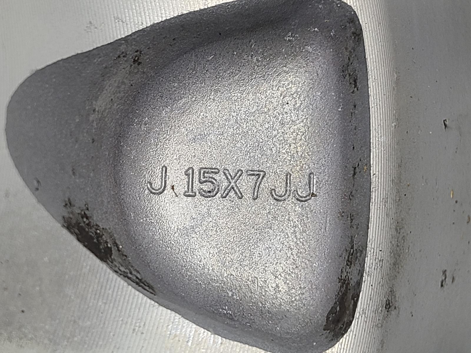 View Auto part Wheel Mag Toyota Hilux 2008