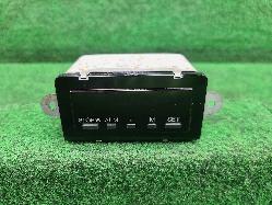 View Auto part Clock Toyota Landcruiser 1989