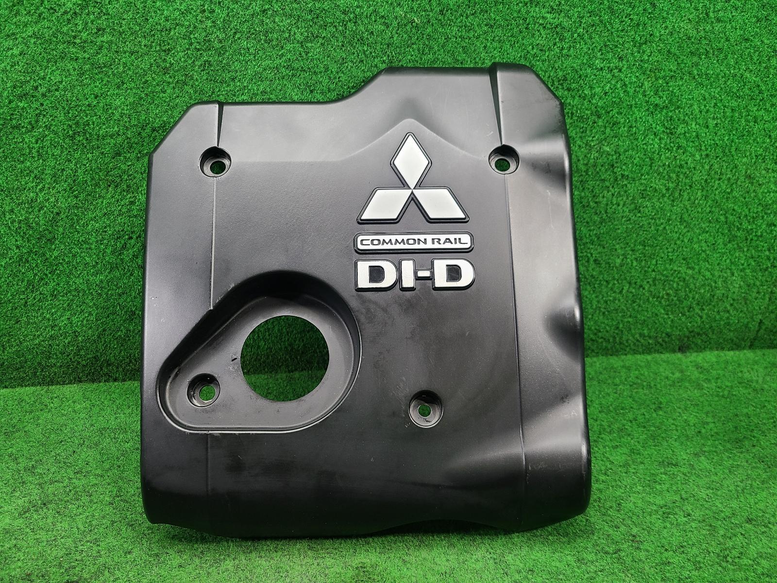 View Auto part Engine Cover Mitsubishi Triton 2013