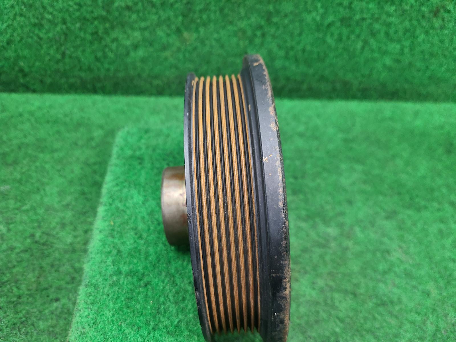 View Auto part Crankshaft Pulley Toyota Hilux 2018