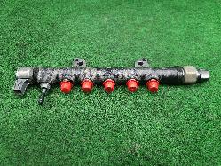 View Auto part Injection Rail Toyota Hilux 2018
