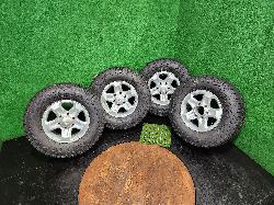 View Auto part Wheel Mag Toyota Hilux 2004