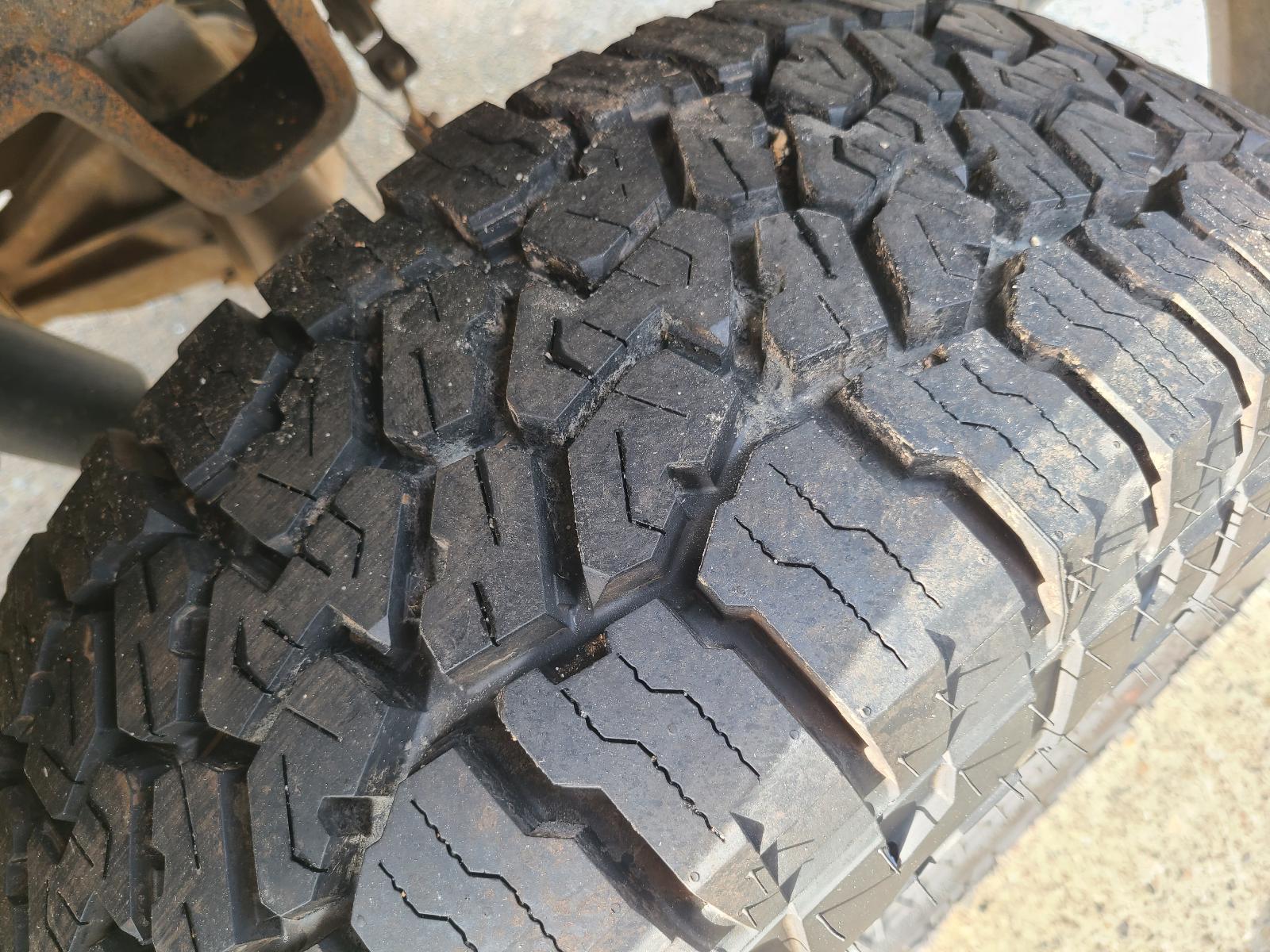 View Auto part Wheel Mag Toyota Hilux 2004