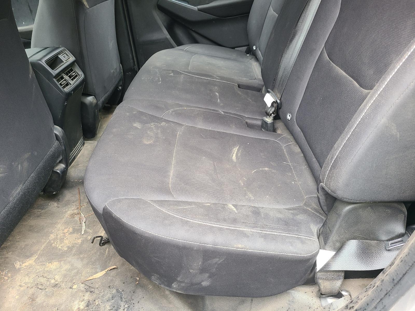View Auto part 2nd Seat (Rear Seat) Isuzu Dmax 2023