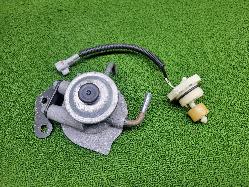 View Auto part Fuel Filter Housing Ford Ranger 2010