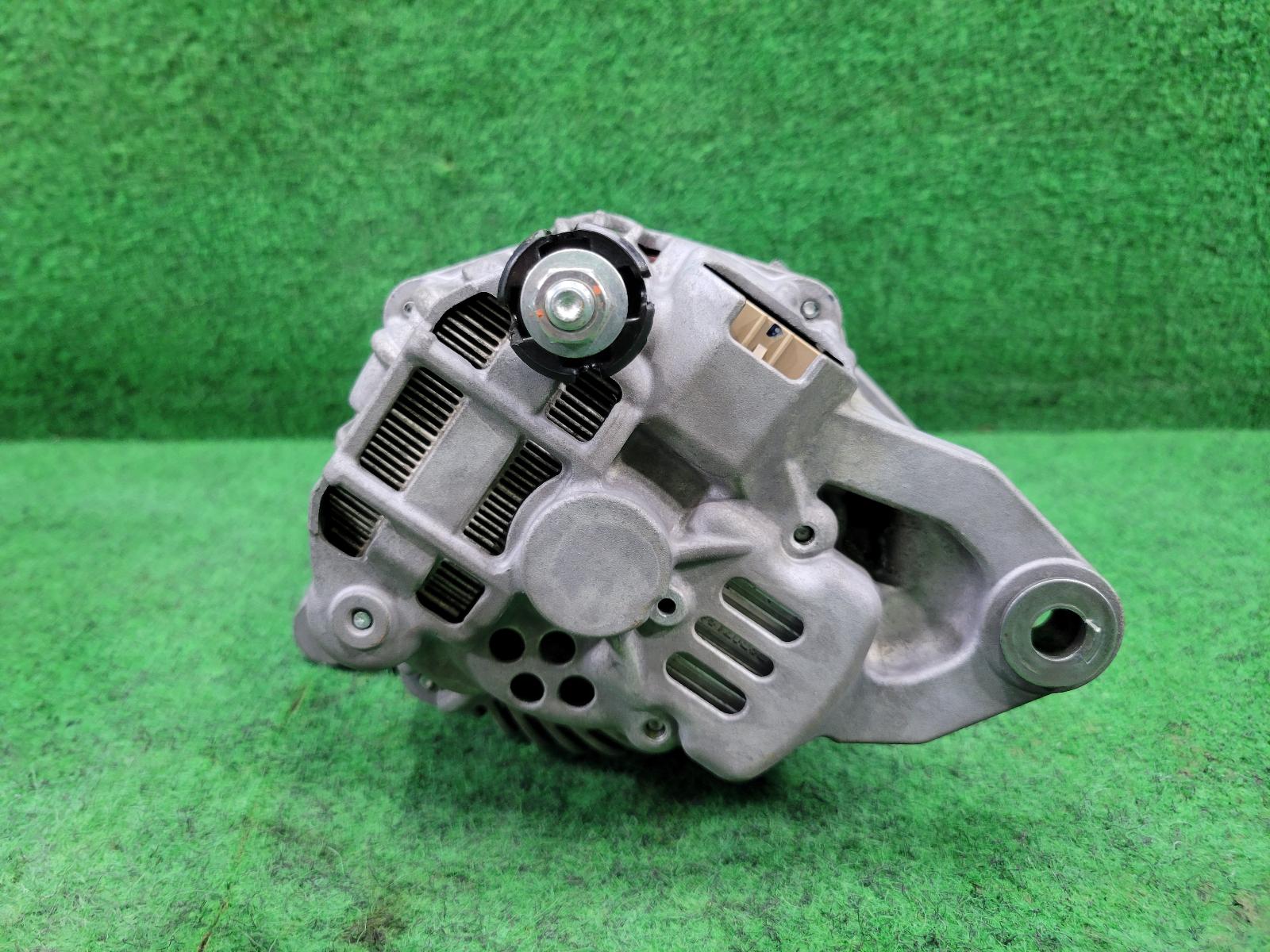 2021 Mitsubishi Triton Alternator View Auto part Alternator Mitsubishi Triton 2021