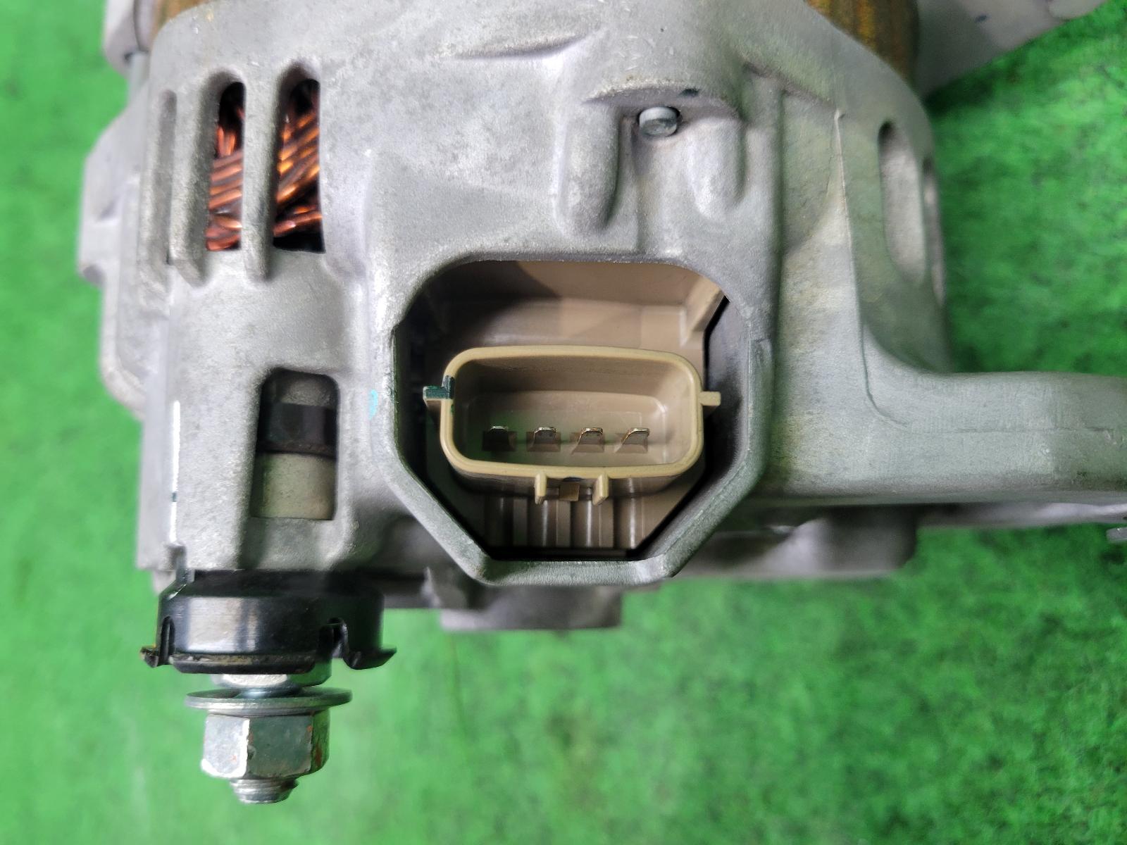 2021 Mitsubishi Triton Alternator View Auto part Alternator Mitsubishi Triton 2021