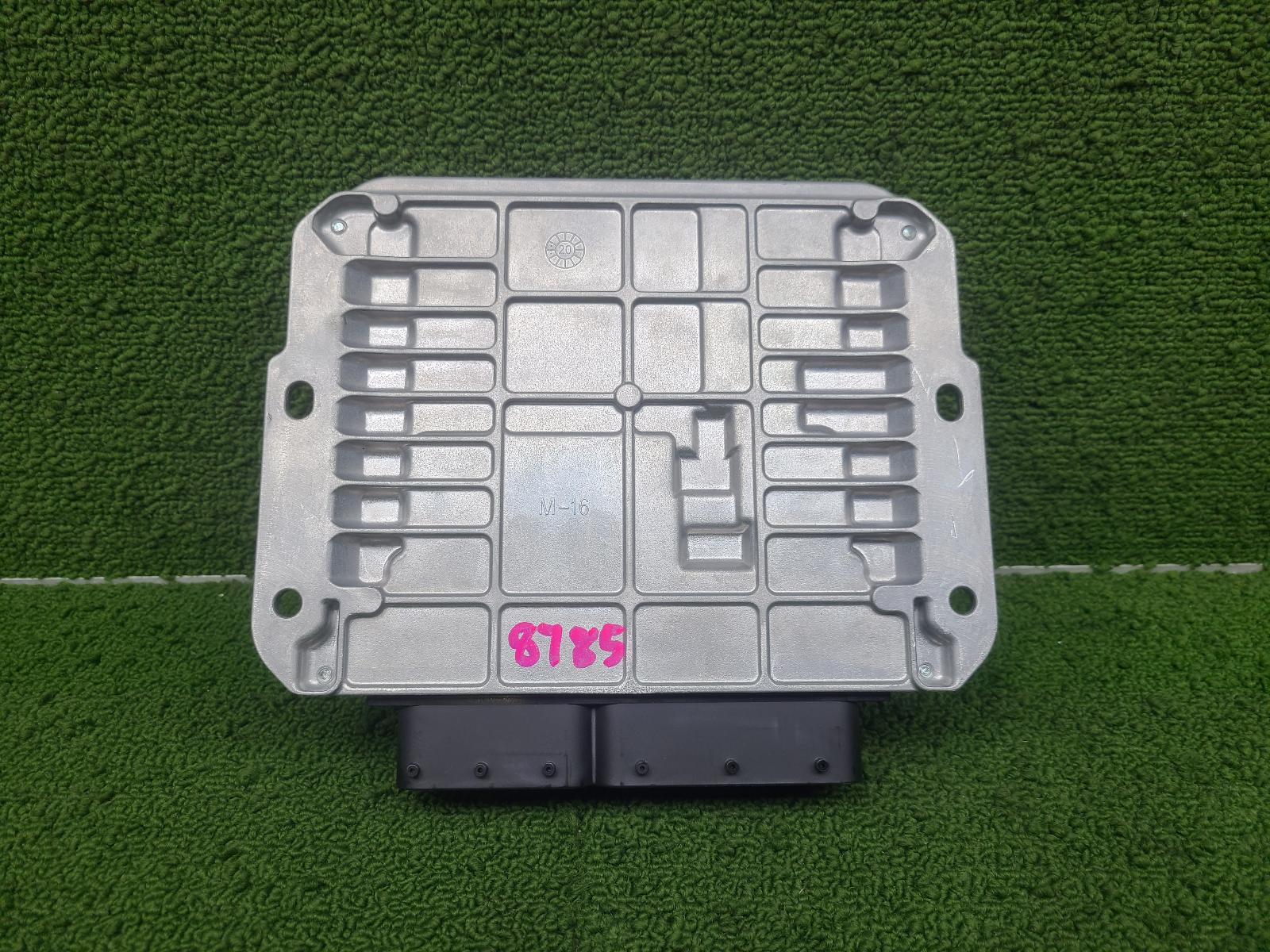 View Auto part Ecu Mitsubishi Triton 2021