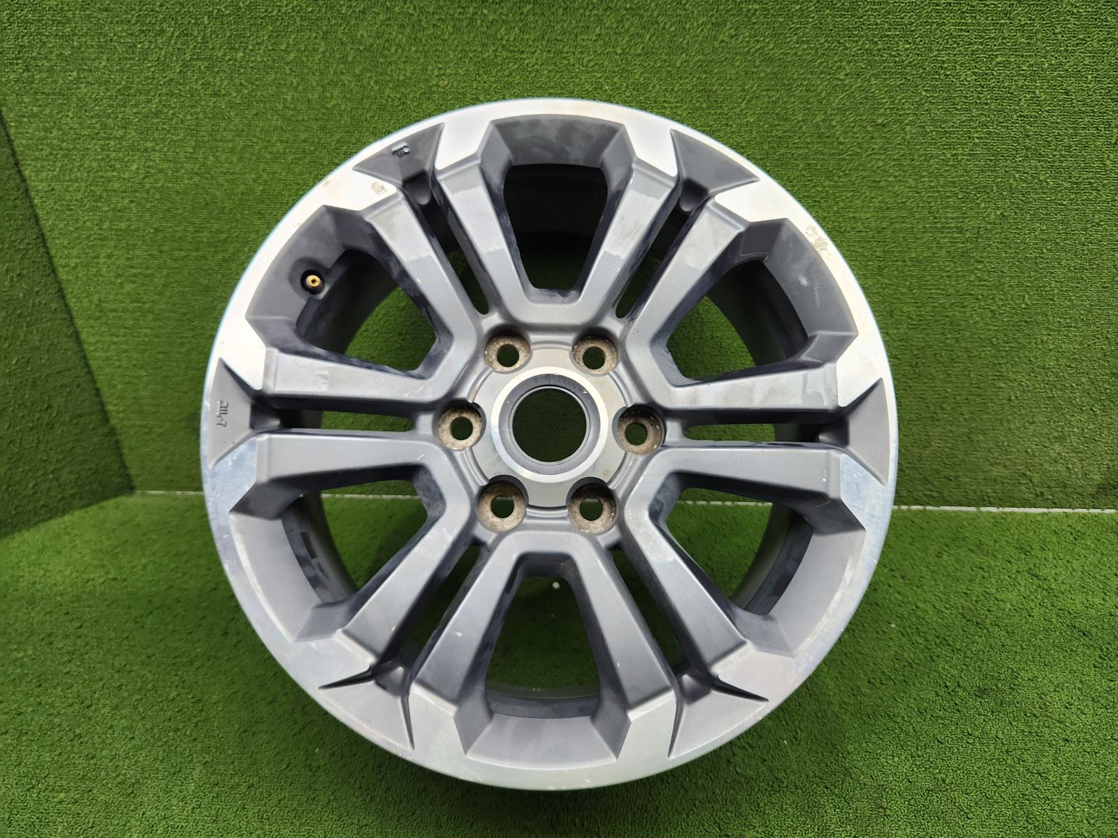 View Auto part Wheel Mag Mitsubishi Triton 2021