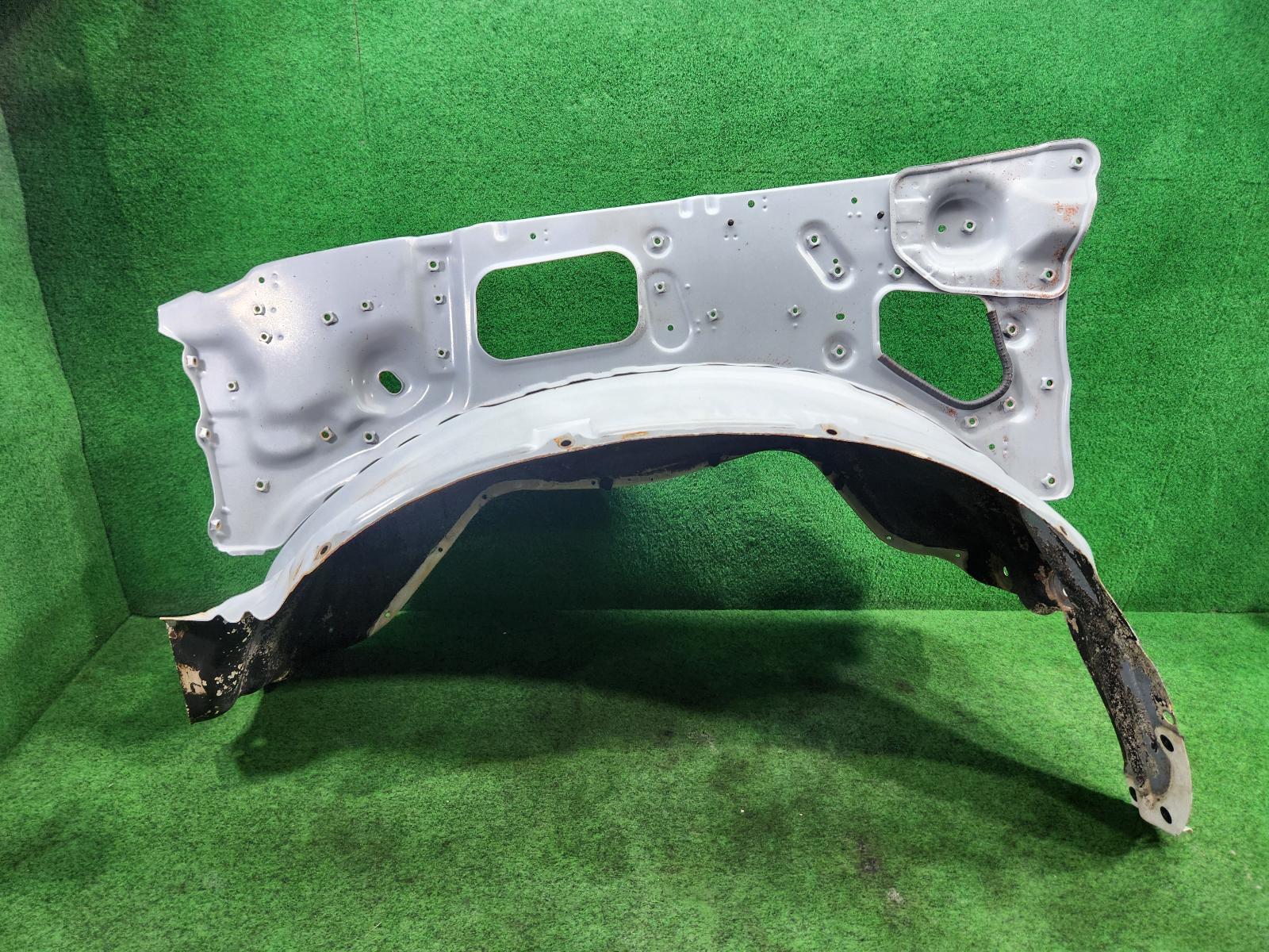 View Auto part Left Guard Liner Toyota Landcruiser 1996