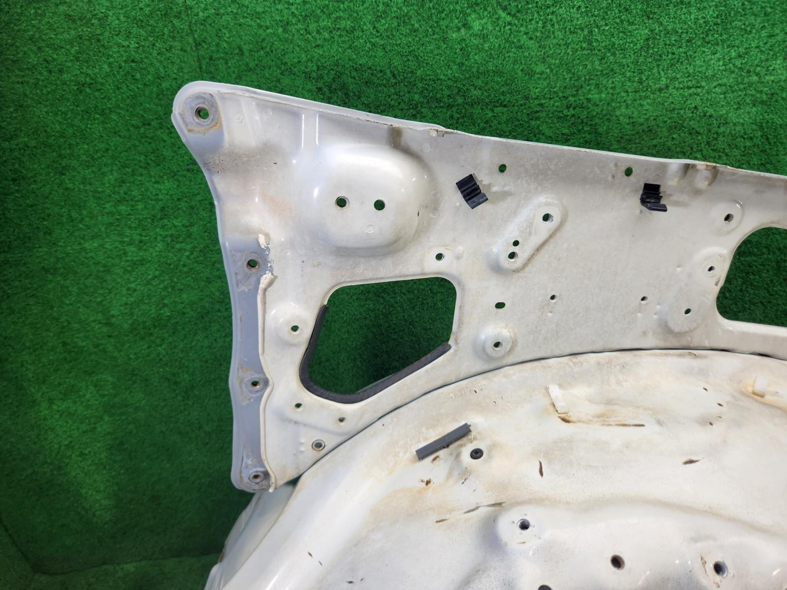 View Auto part Left Guard Liner Toyota Landcruiser 1996