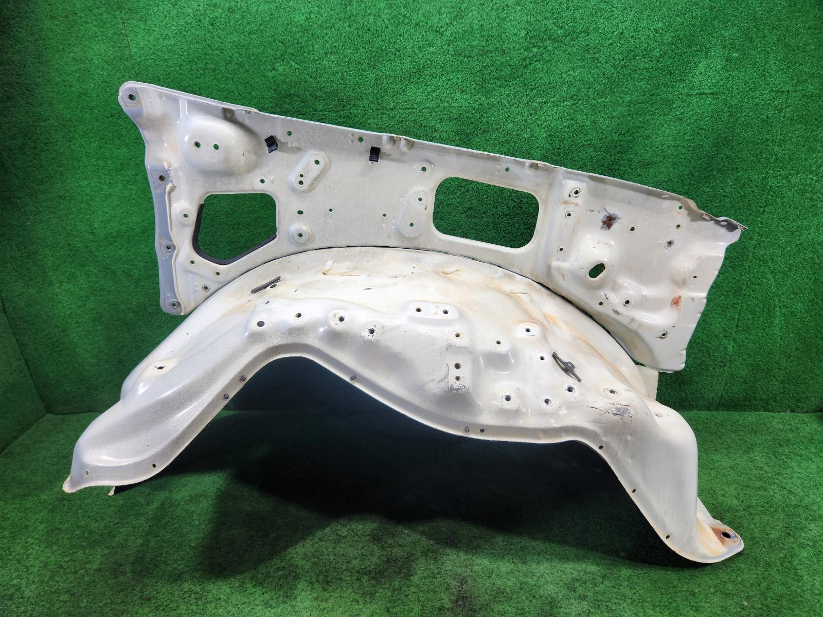View Auto part Left Guard Liner Toyota Landcruiser 1996
