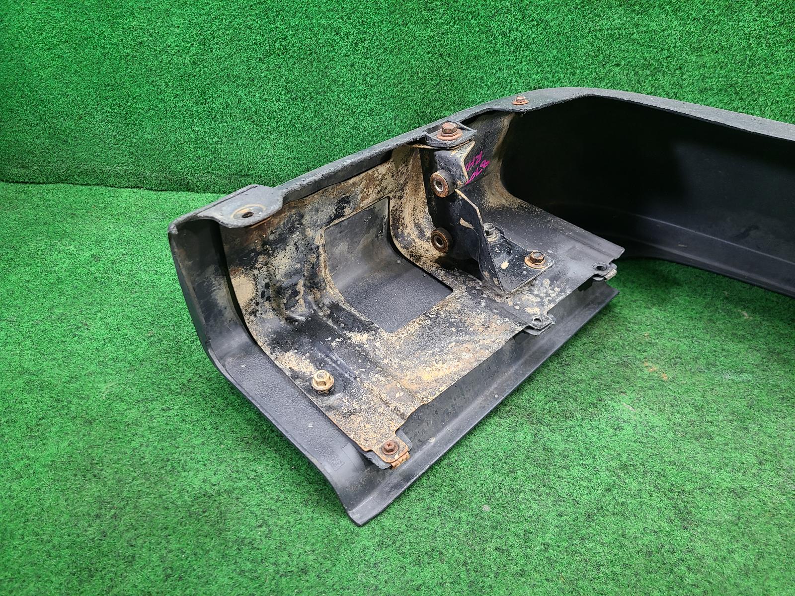 View Auto part Rear Bumper Toyota Landcruiser 1996
