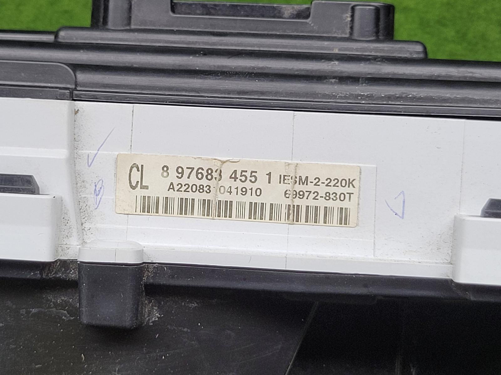 View Auto part Instrument Cluster Isuzu Dmax 2022