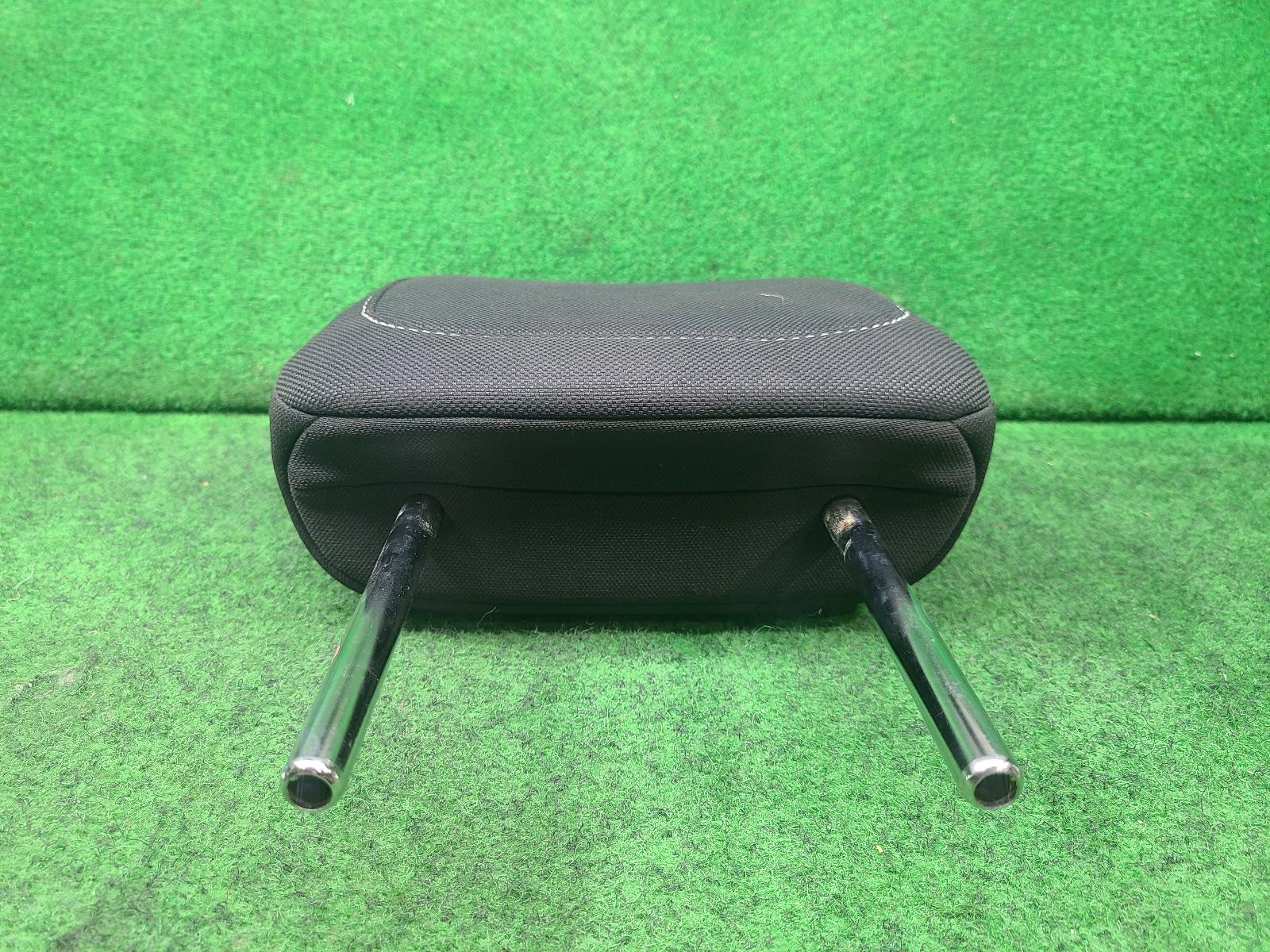 View Auto part Headrest Isuzu Dmax 2022