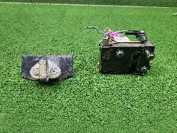 View Auto part Door/Boot/Gate Lock Land Rover Defender 1999