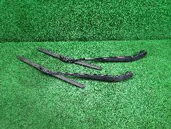View Auto part Wiper Arm Toyota Landcruiser 2004