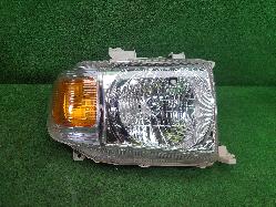 View Auto part Right Headlamp Toyota Landcruiser 2015