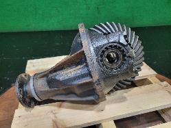 View Auto part Differential Centre Nissan Patrol 1995