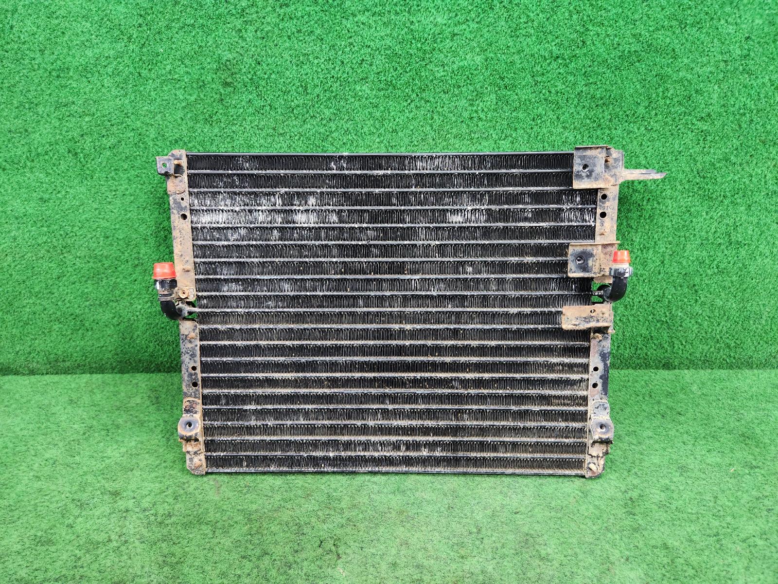 View Auto part A/C Condenser Toyota Landcruiser 2006