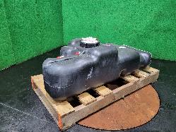 View Auto part Fuel Tank Nissan Navara 2012