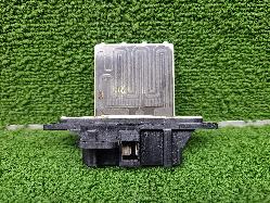 View Auto part Fan Speed Resistor Nissan Navara 2013