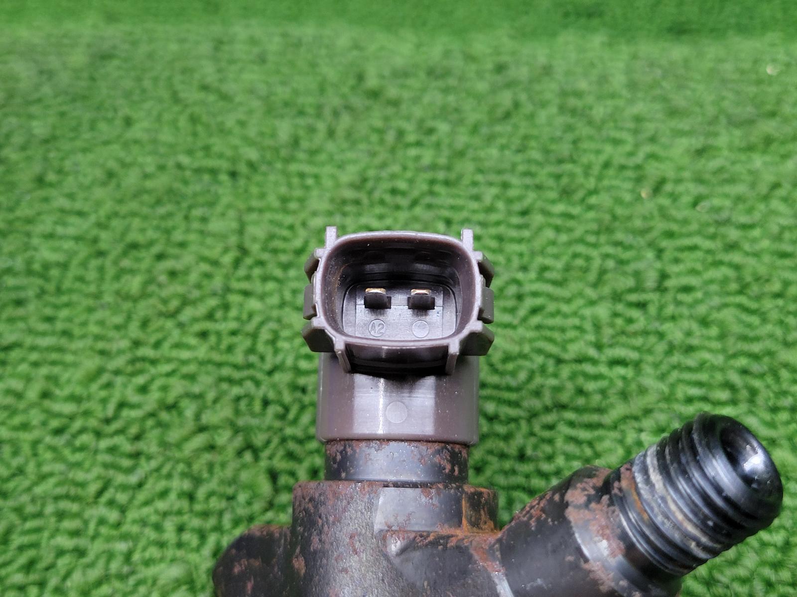 View Auto part Fuel Injector Toyota Landcruiser 2019