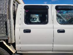 View Auto part Right Rear Door Sliding Nissan Navara 2013