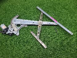 View Auto part Right Front Window Reg/Motor Isuzu Dmax 2011