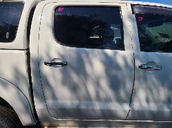 View Auto part Right Rear Door Sliding Toyota Hilux 2011