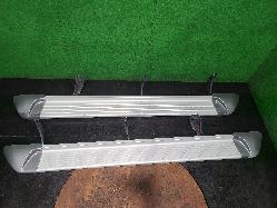 View Auto part Side Step/Skirt Ford Ranger 2009