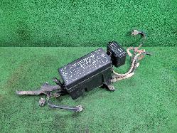 View Auto part Fuse Box Toyota Hilux 2001