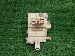 View Auto part Fuse Box Toyota Hilux 2001