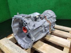View Auto part Transfer Case Toyota Hilux 2001