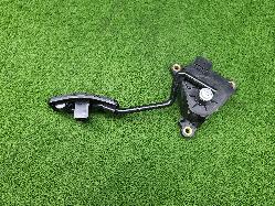 View Auto part Pedal Assembly Nissan Patrol 2011