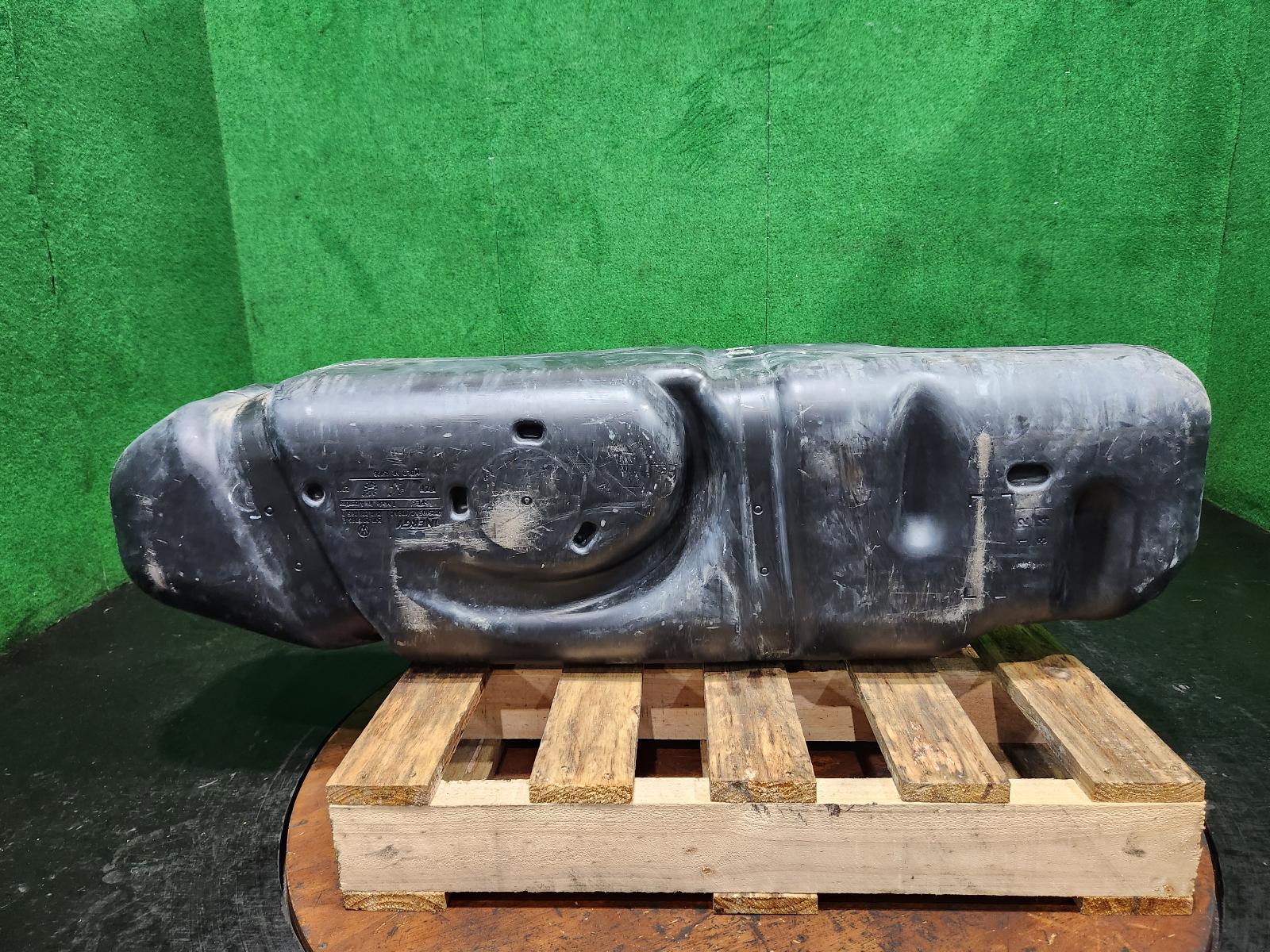 2012 Volkswagen Amarok Fuel Tank View Auto part Fuel Tank Volkswagen Amarok 2012