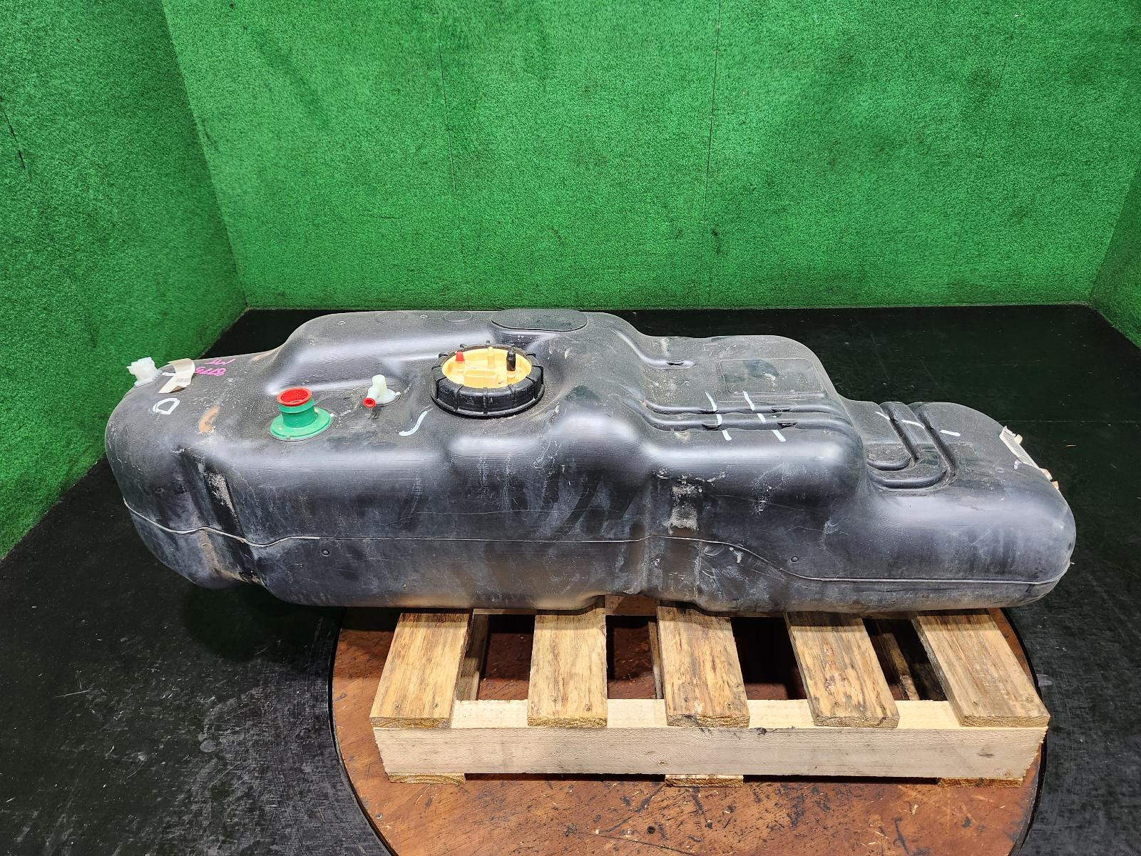 2012 Volkswagen Amarok Fuel Tank View Auto part Fuel Tank Volkswagen Amarok 2012