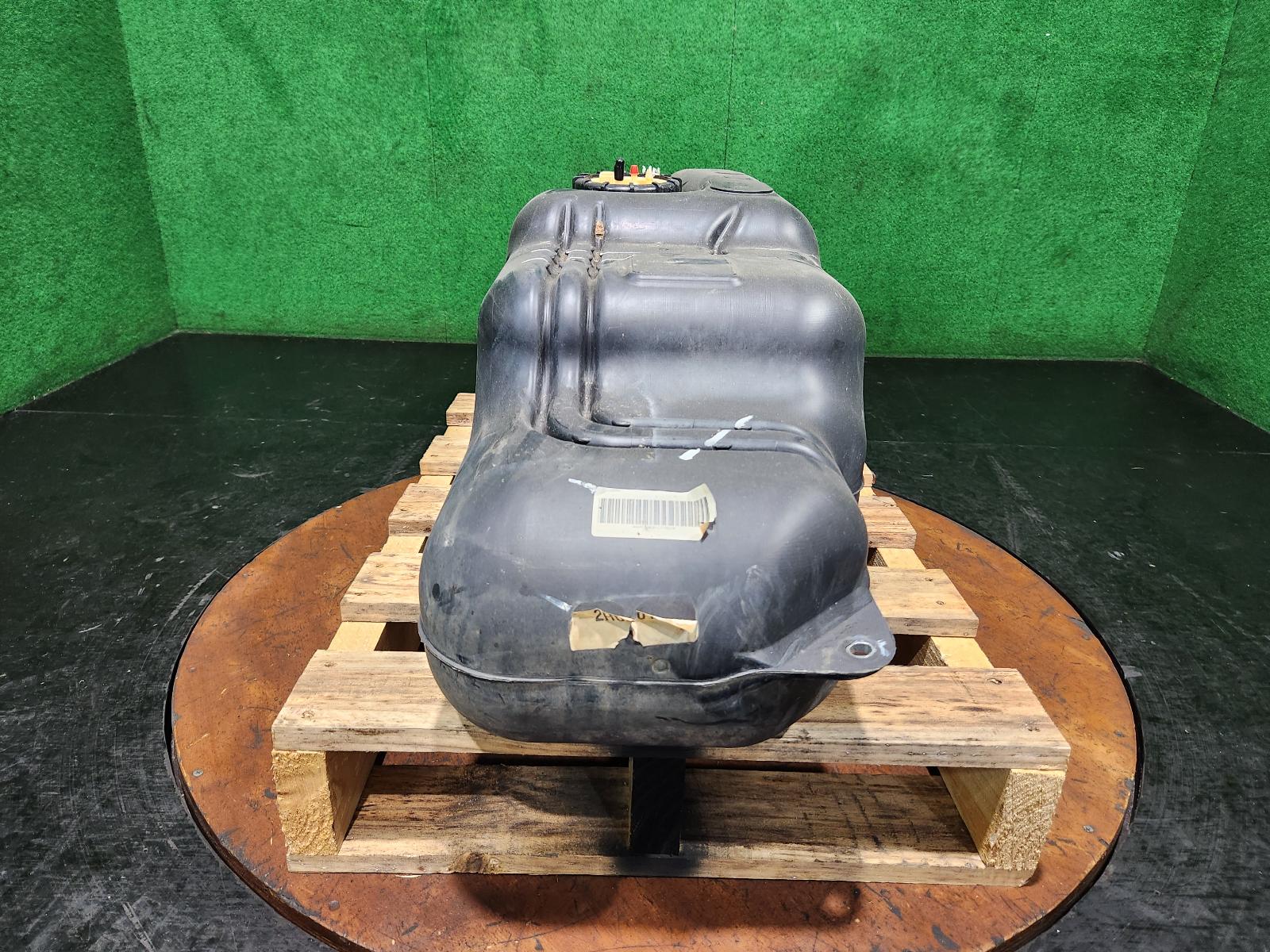 2012 Volkswagen Amarok Fuel Tank View Auto part Fuel Tank Volkswagen Amarok 2012