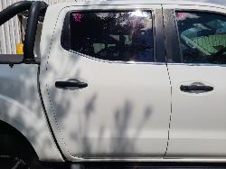 View Auto part Right Rear Door Sliding Nissan Navara 2017