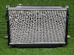 View Auto part Radiator Toyota Landcruiser 1993