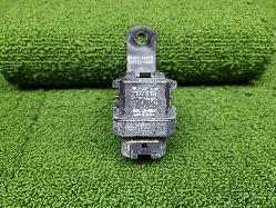 View Auto part Misc Switch/Relay Toyota Landcruiser 1993