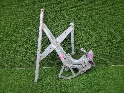 View Auto part Right Front Window Reg/Motor Toyota Landcruiser 2001