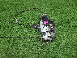 View Auto part Door/Boot/Gate Lock Toyota Landcruiser 2001