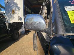 View Auto part Right Door Mirror Toyota Landcruiser 2004