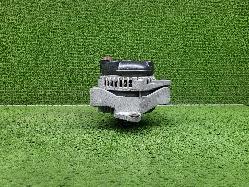 View Auto part Alternator Toyota Landcruiser 2004