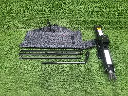 View Auto part Jack/Tool Kit Mazda Bt50 2018