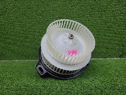 View Auto part Heater Fan Motor Toyota Landcruiser 1999