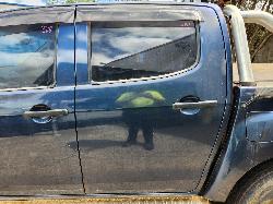 View Auto part Left Rear Door/Sliding Isuzu Dmax 2014