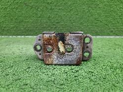View Auto part Door/Boot/Gate Lock Toyota Landcruiser 1993